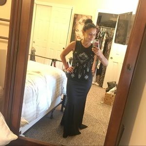 NWOT✨ EXPRESS  Maxi dress ✨